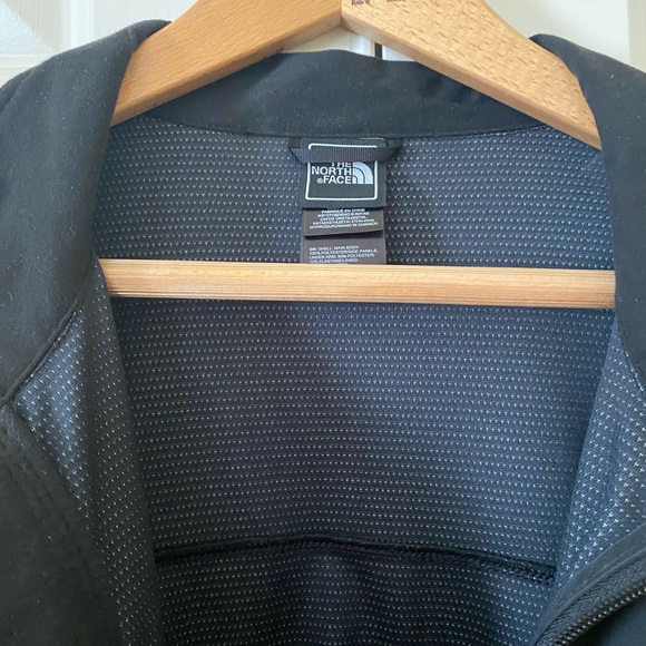 The North Face Windstopper Jacket - Picture 4 of 4